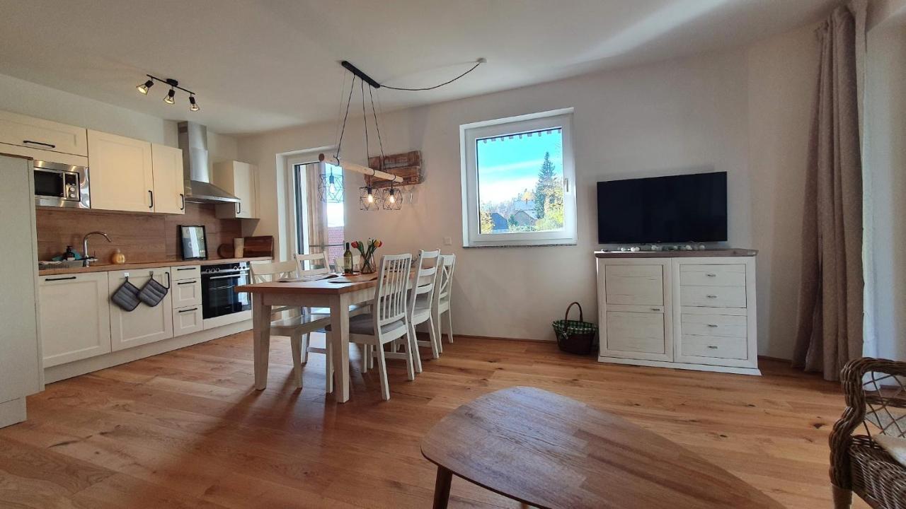 Ferienwohnung Edelbach Deluxe Sattendorf Ngoại thất bức ảnh